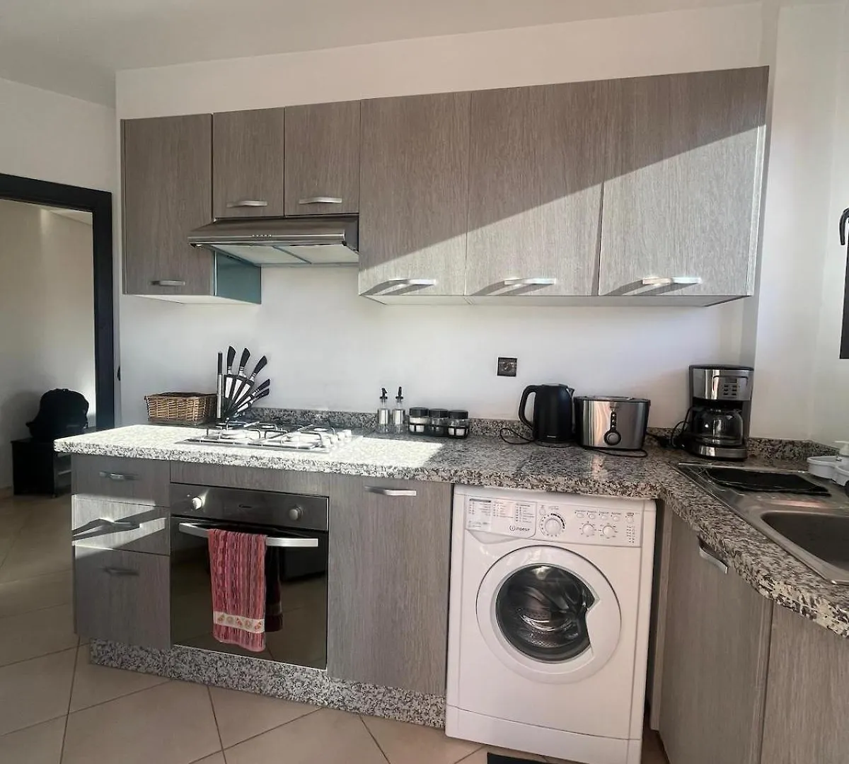 Welcome To Zinehome Marrakesh Apartment
